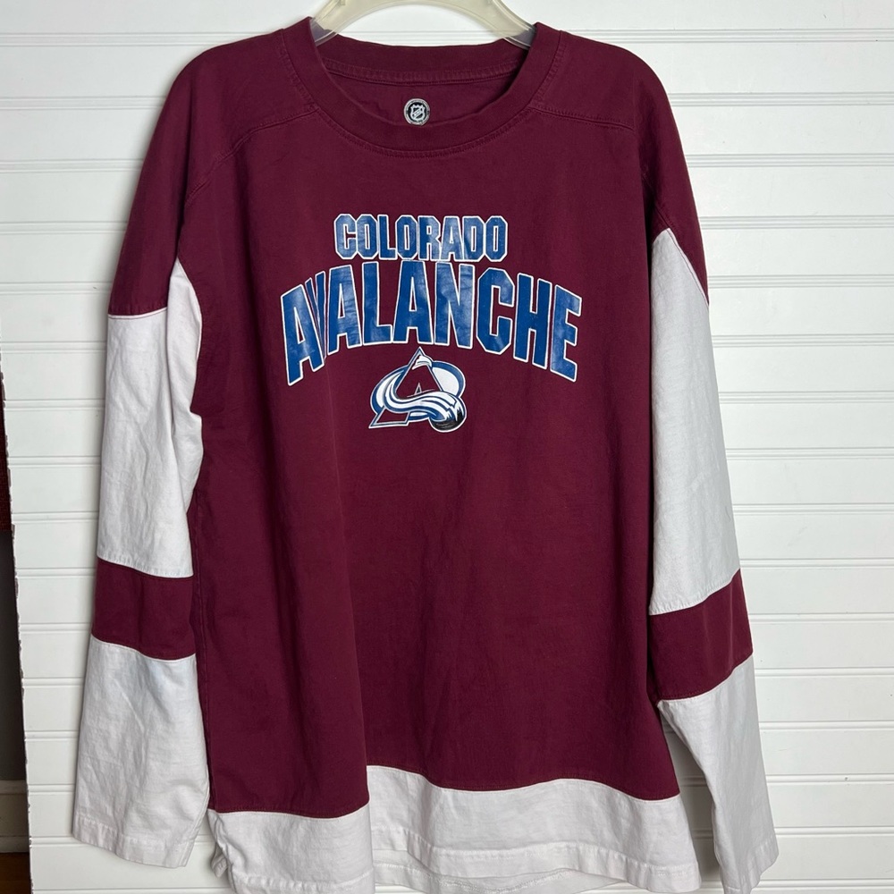 NHL Coloradoo Avalanche Men’s Shirt Size XL